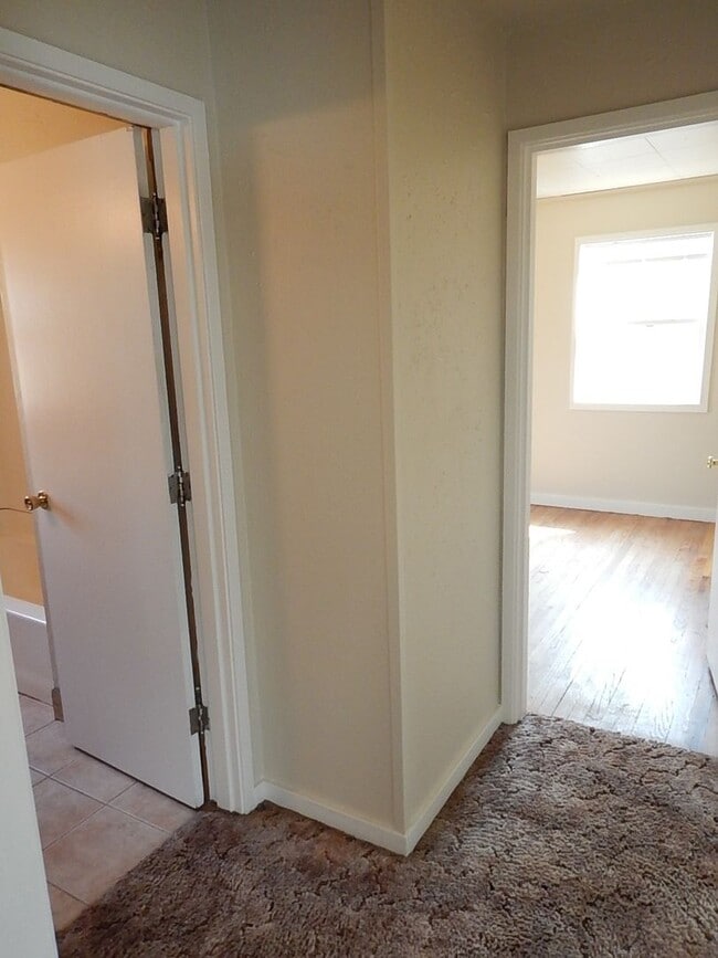 Photo - 3 Bedroom, 1 Bathroom in Heights Subdivisi...