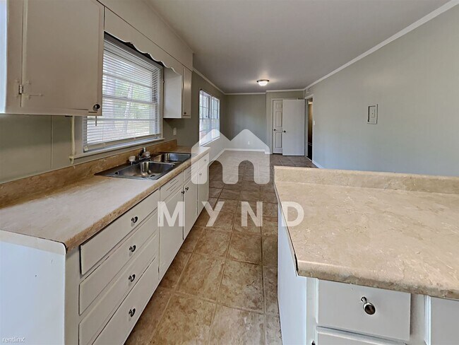 Photo - 3 br, 1.5 bath House - 256 13th Ave NE