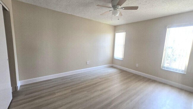 Photo - 2800 NW 56th Ave Unidad C303