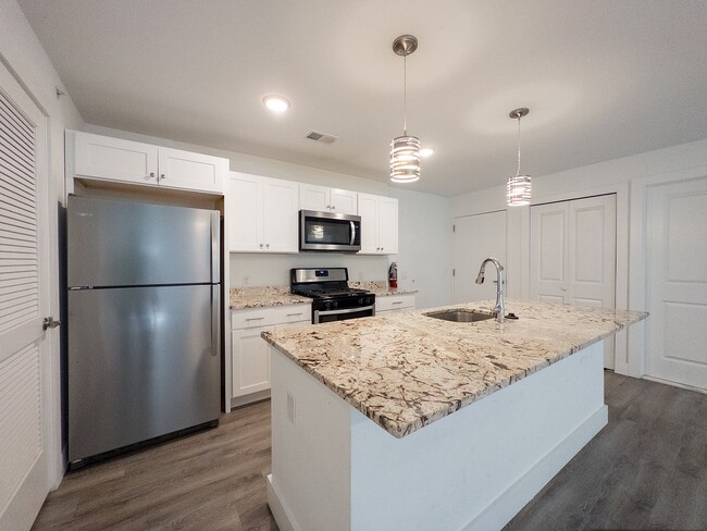 Photo - Mount Laurel Manor Apartments