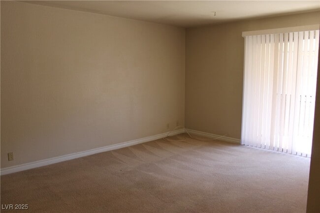 Photo - 4310 Sandy River Dr Unit 58