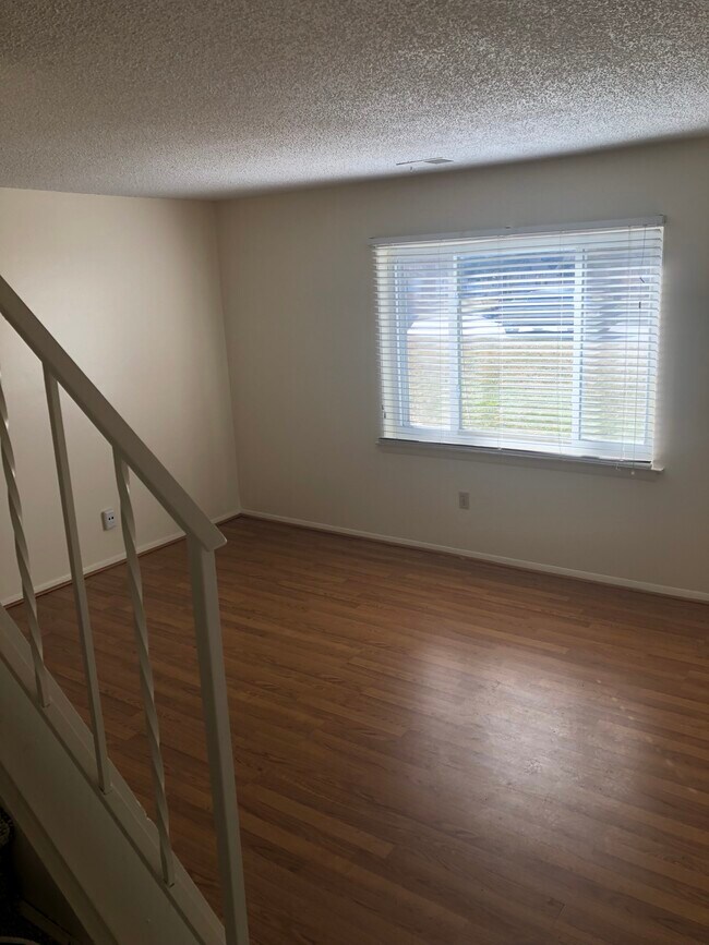 Photo - 2480 Agler Rd Unit Hickory Ridge Condominiums