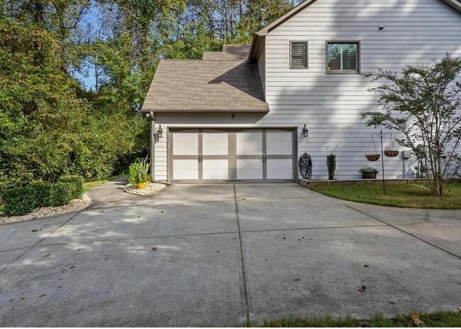 3046 Highland Pass