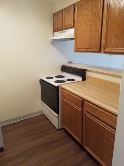 Photo - Overlord Apartments