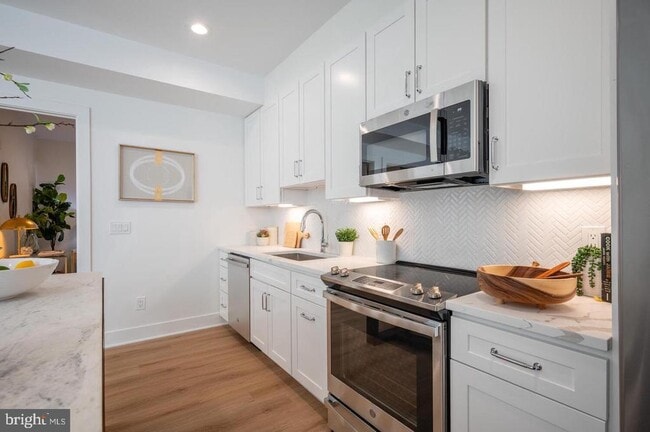 Photo - 1228 Brentwood Rd NE Unit 001