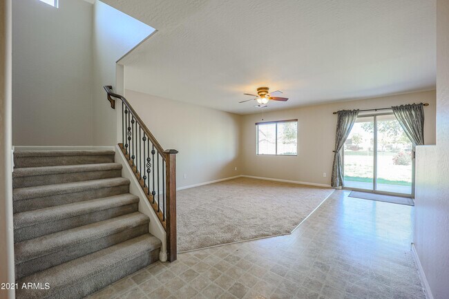 Photo - 10938 W Meadowbrook Ave