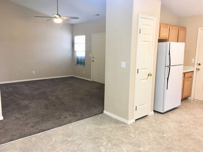 Photo - 1308 Millcreek Duplex Unit 2