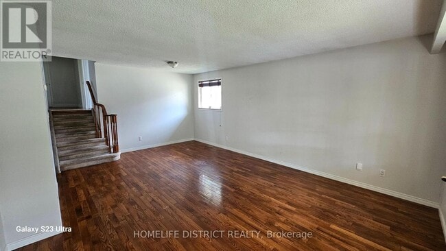 Photo - 912 Exeter St