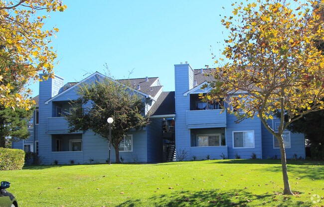 Photo - Lighthouse Condominiums