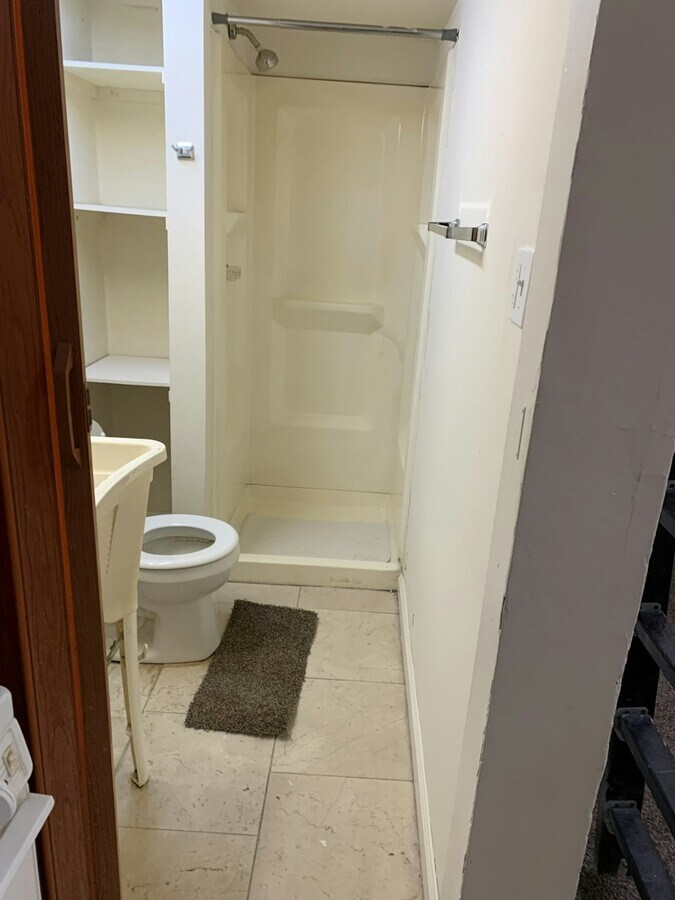 Photo - 2538 Amber St Unidad 1F