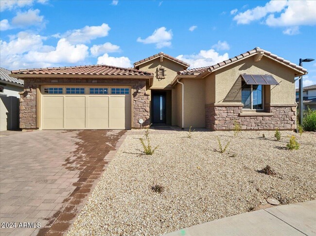 Building Photo - 5863 N 86th Ln Rental