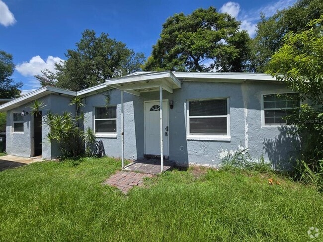Building Photo - 1214 Dewey Ave Rental