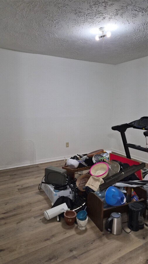 Photo - 8316 Beechnut St