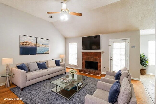 Photo - 9309 Garden Woods Cove