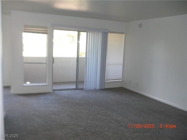 Photo - 698 Oakmont Ave Unit 1312