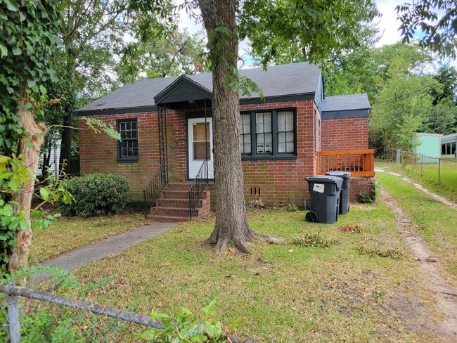 Photo - 1912 Watkins St House