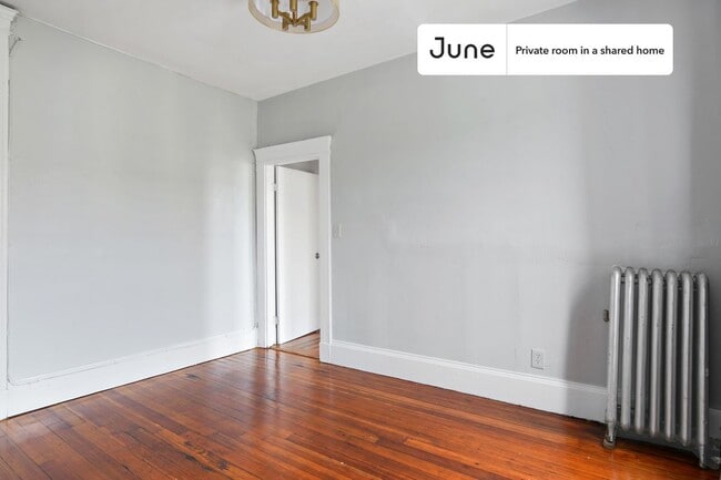 Photo - Room in Shared 4 bed/1 bath home Unit D