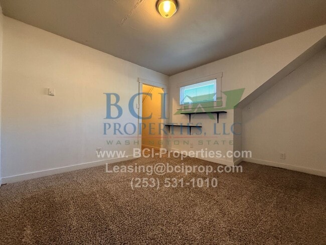 Photo - Beautiful 4 Bedroom Home Available in Down...