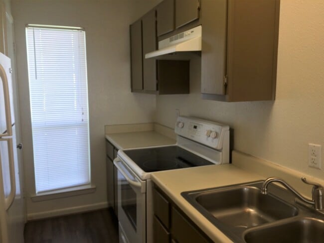 Photo - 3606CH Unit B