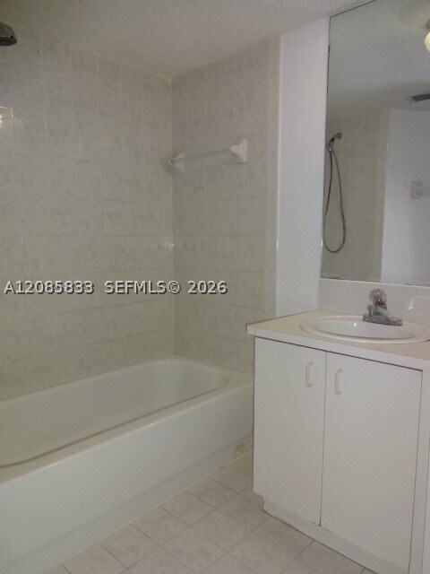 Photo - 4681 NW 9th St Unit 208