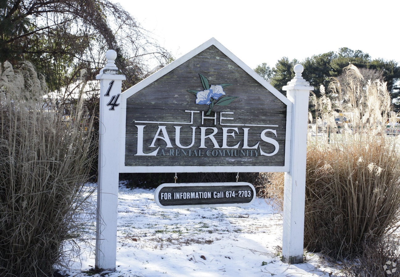 Photo - The Laurels