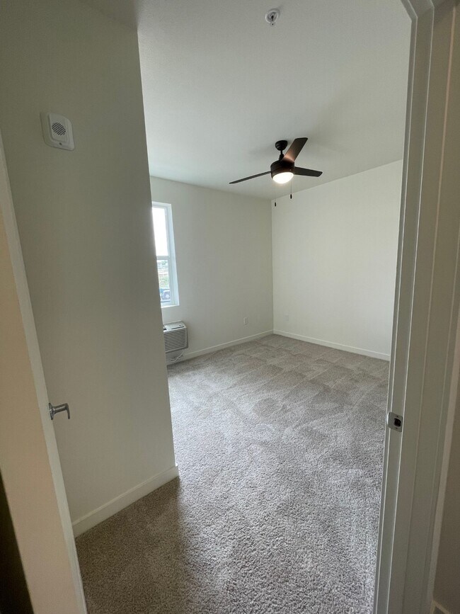 Range View Apartments Aurora, CO