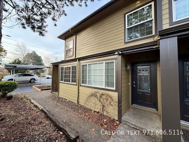 Photo - 2202 NE 201st Ave