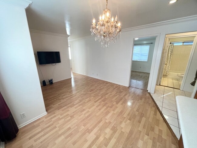 Photo - 1119 Banyan St Unidad Downstairs