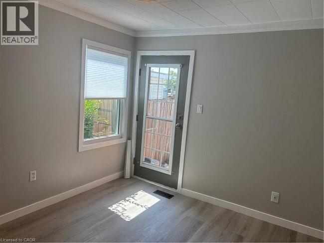 Photo - 103 Dover Rd