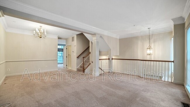 Photo - 5109 Strawbridge Terrace