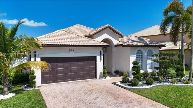Photo - 649 SW 168th Way House