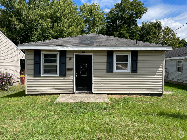 Building Photo - 743 Mt Airy St Unit A Rental