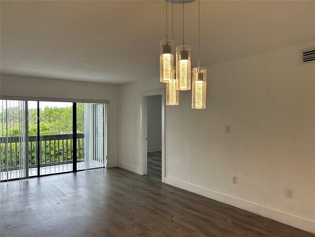 Photo - 8879 Fontainebleau Blvd Unit 204