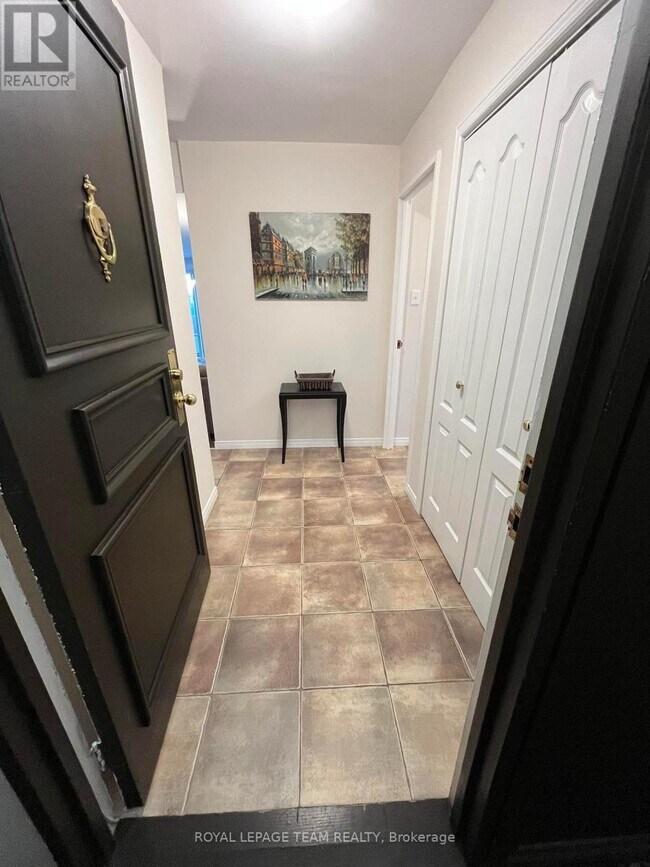 Photo - 1081 Ambleside Dr Unit 1705