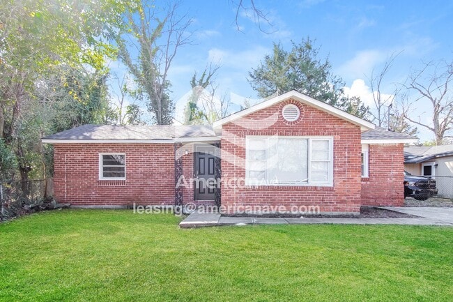 Building Photo - 1912 Lincoln St