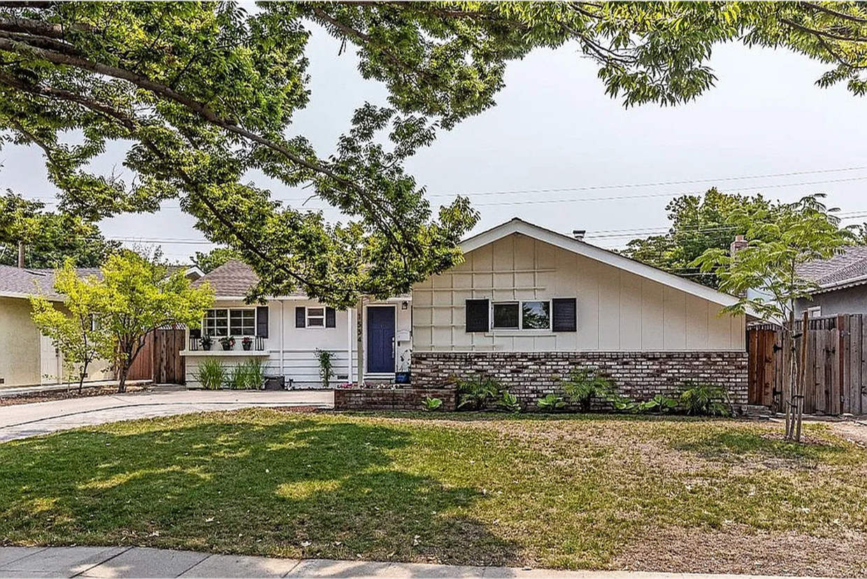 Upgraded 3 bed 2 bath San Jose home. This ... - Upgraded 3 bed 2 bath San Jose home. This ...