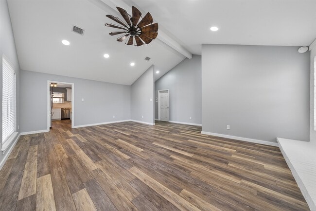 Building Photo - 31114 Stella Ln