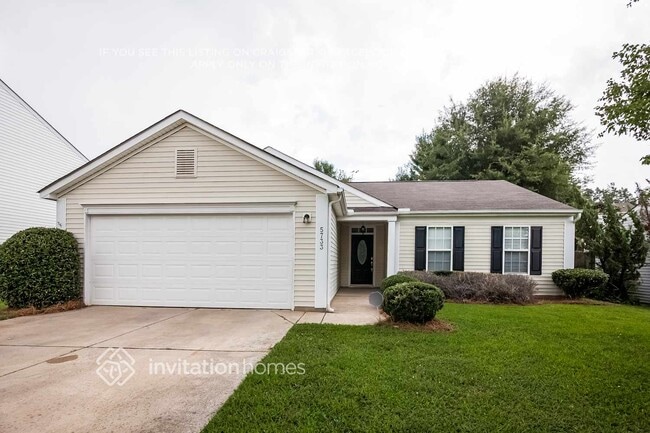 Building Photo - 5733 Shining Oak Ln