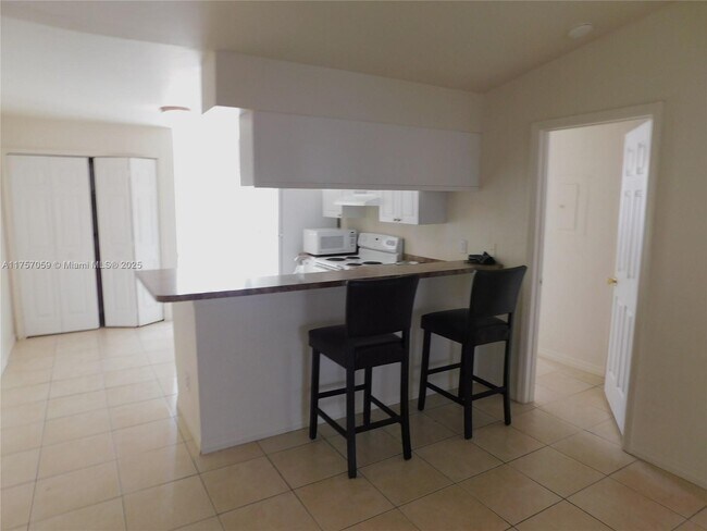Photo - 508 SE 7th St Unit 108