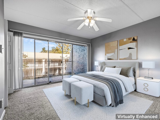 Photo - 830 E Park Ave