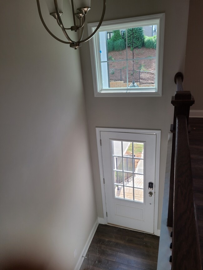 Photo - 4560 Mikajack Dr SE