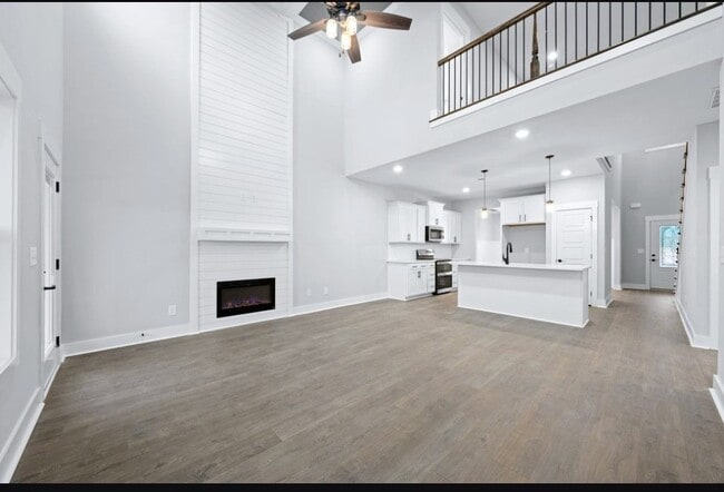 Photo - 955 Alton Dr