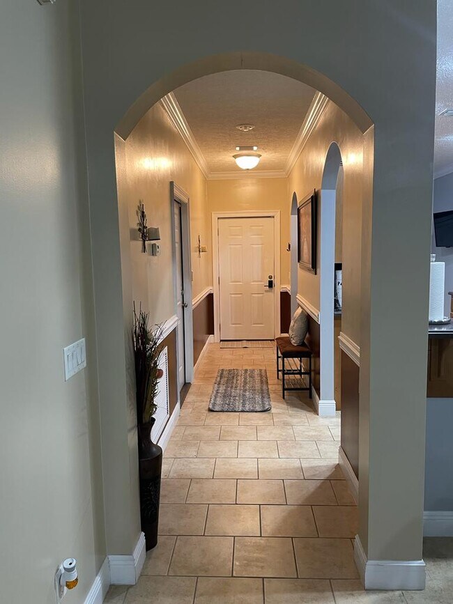 Photo - 108 Gardenia St