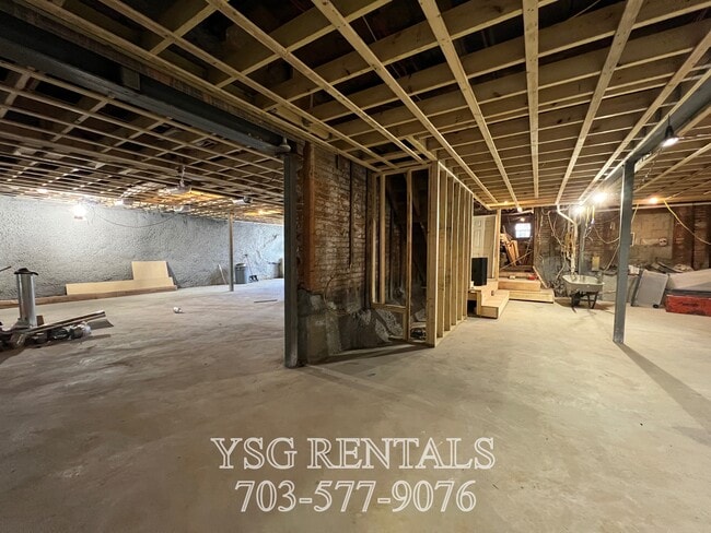 17-19 Lambert Ave