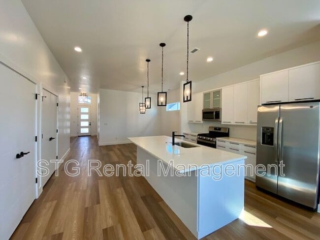 Photo - 152 S Desert Saguaro Ln