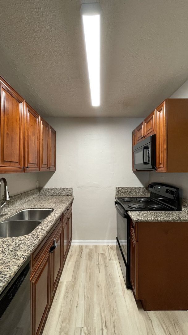 116 E Central Blvd