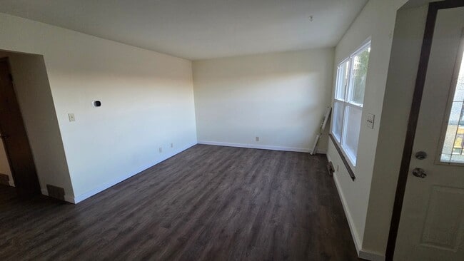Photo - Spacious Townhome!
