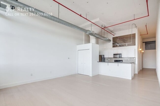 Building Photo - 720 N 5th St Unit 203