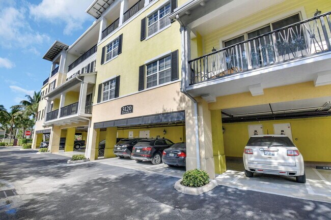 3120 E Latitude Cir Unit 307