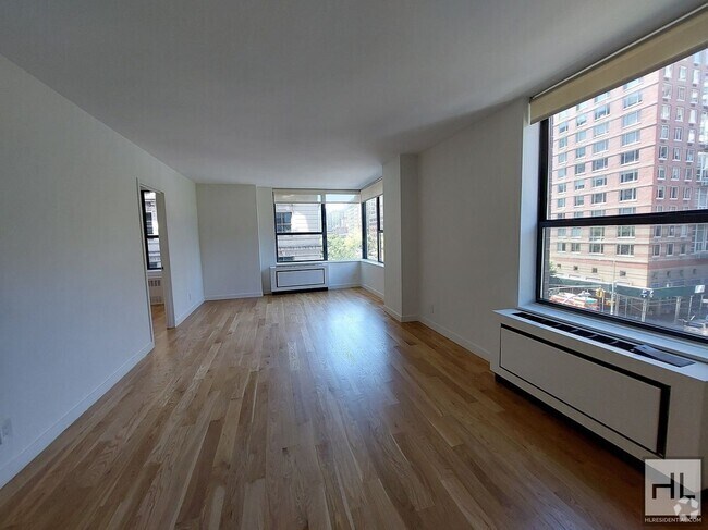 Building Photo - W 87th St Rental
